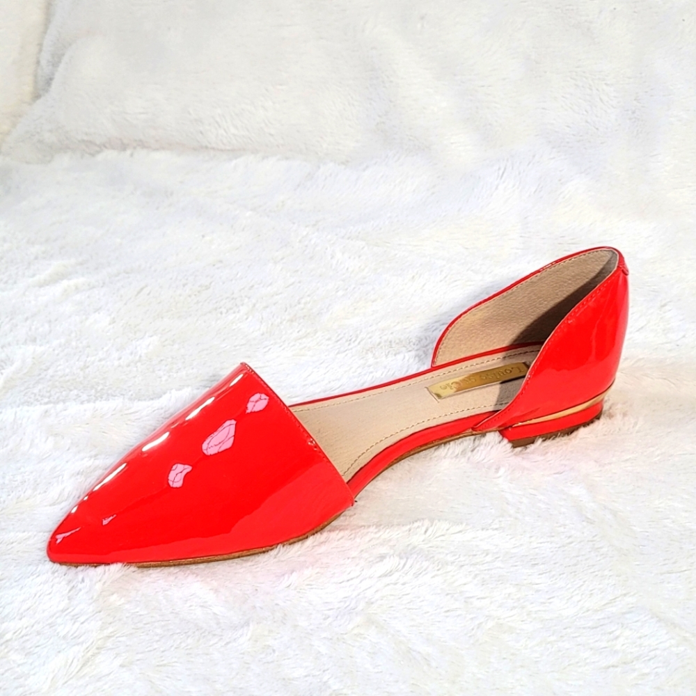 Louise et Cie bright red pointed toe slip on flat gold Size 5 Preowned Excellent - Picture 4 of 9